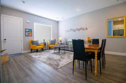 Southside Station- 2 bedroom, 2.5 bath townhome - Image 5
