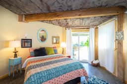 The Cavern Cave Cottage w/ Hot Tub & Scenic Views - Image 4