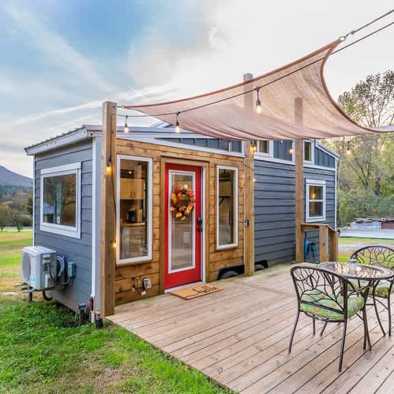 Magnolia Tiny Home - Hot Tub and Mountain Views - Image 1
