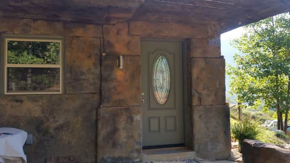 The Bedrock Cave Cottage w/ Hot Tub - Image 5