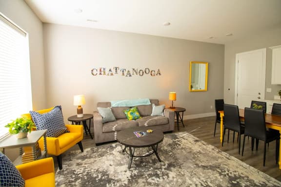 Southside Station- 2 bedroom, 2.5 bath townhome - Image 1